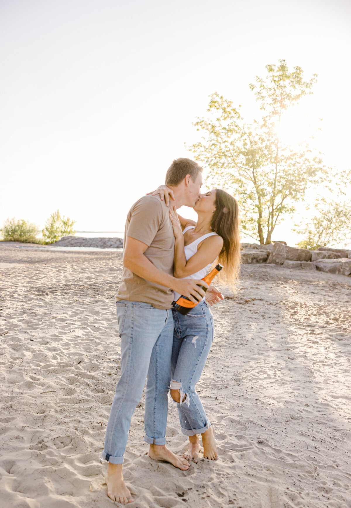 hannah-braden-engagement-session-ottawa-grey-loft-studio-2023-45