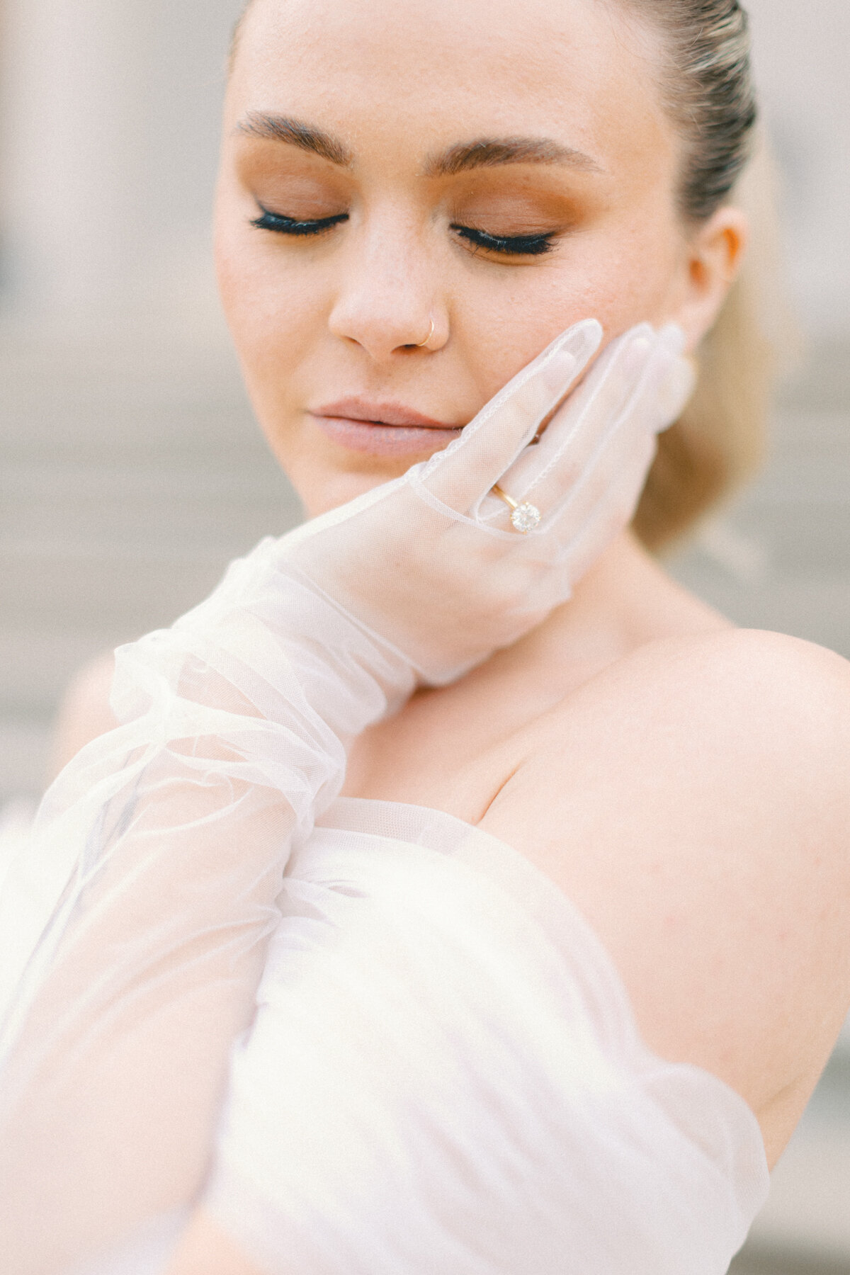 lake-como-inspired-chicago-history-museum-wedding-editorial-editorial-wedding-photography-26