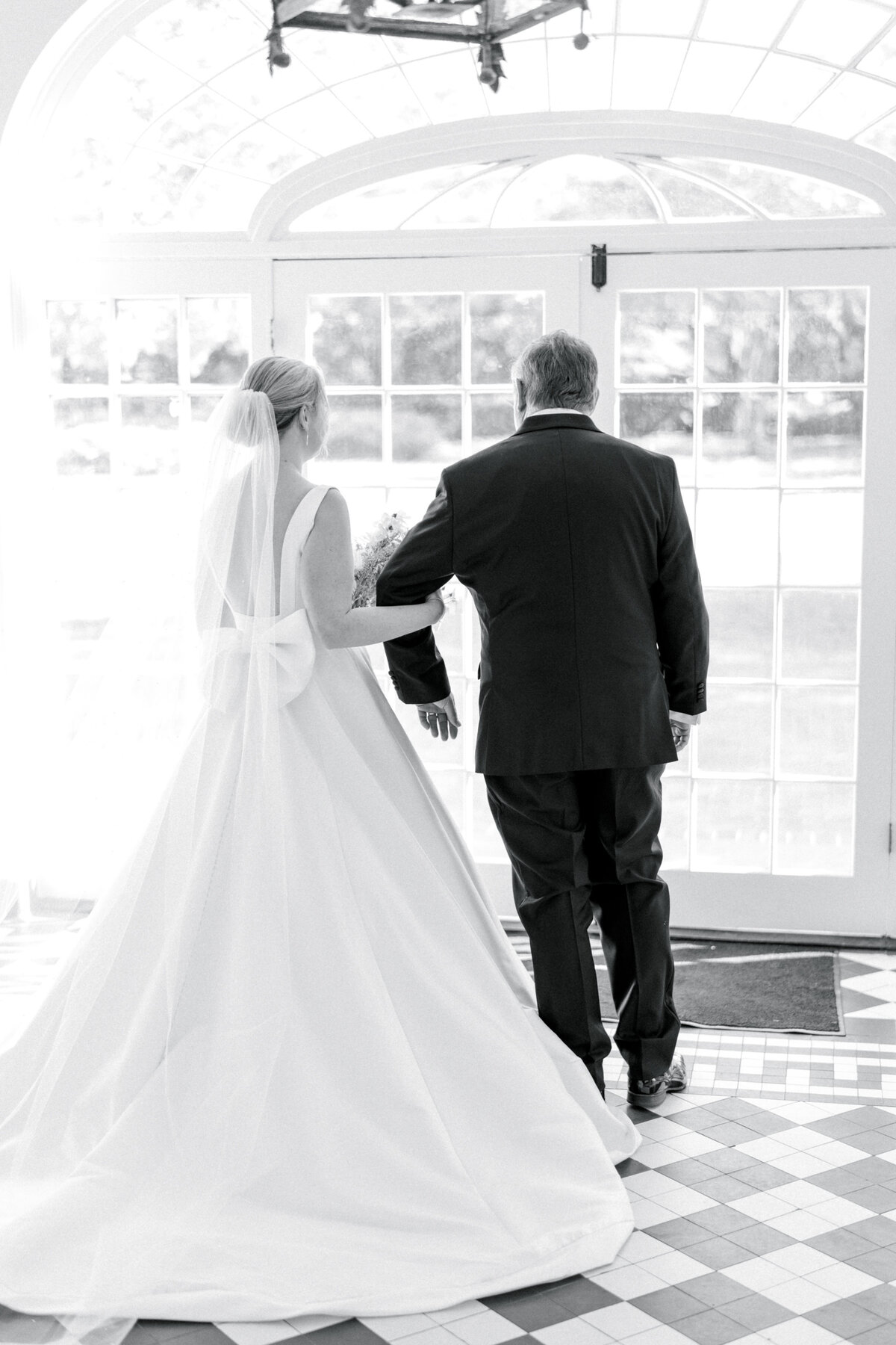 Springtime Lowndes Grove Wedding in Charleston (26)