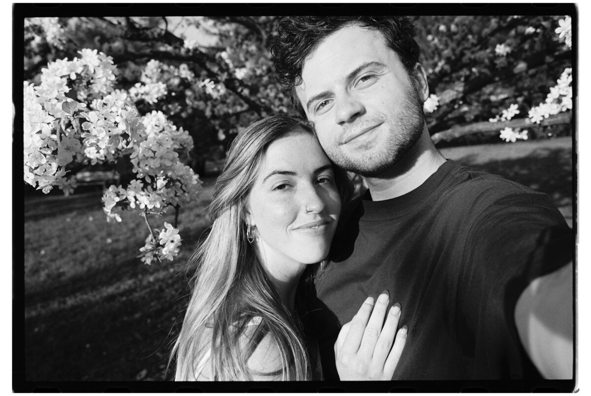 Lyndale-Rose-Garden-engagment-film-Clever-Disarray-15