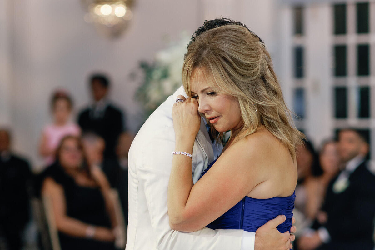 New Jersey Wedding Photographer_Crystal Plaza_0103