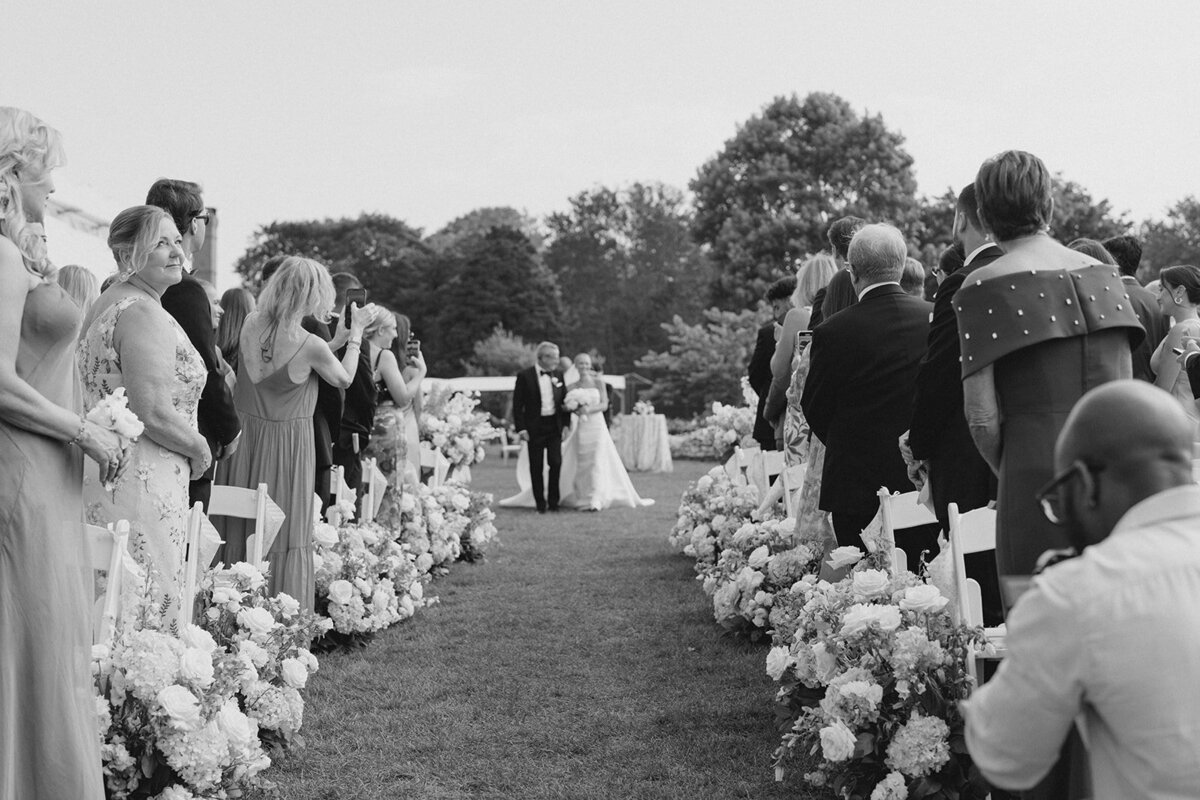 brooke-nash-photography-castle-hill-inn-wedding-24