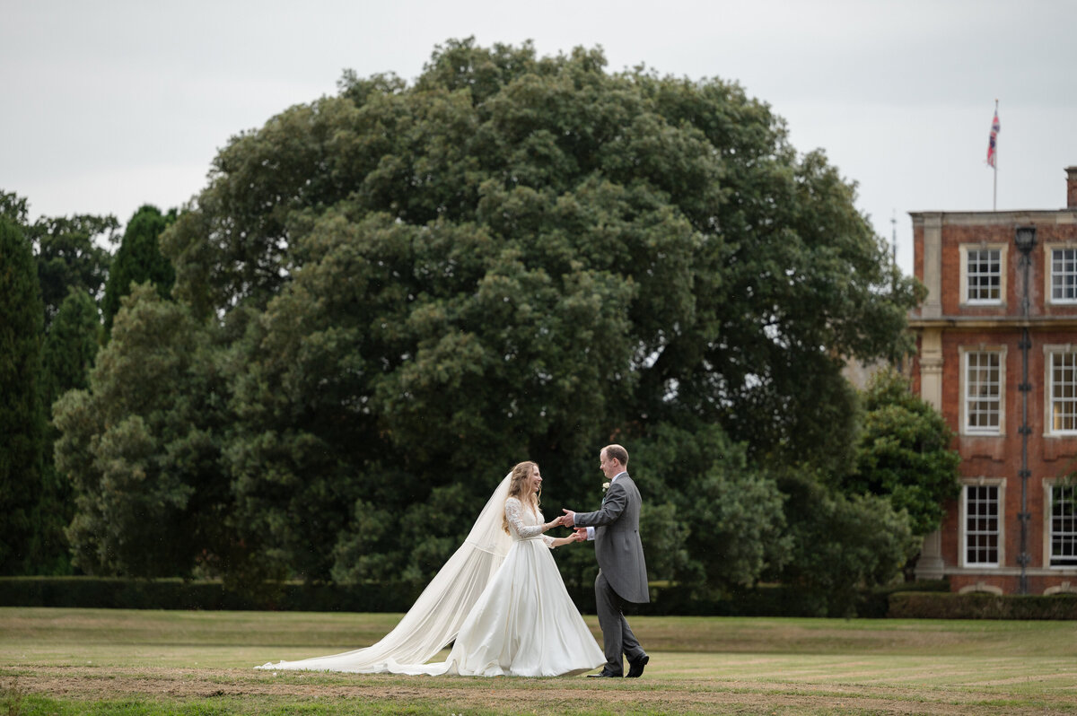Chicheley-Hall-wedding-photography-1039