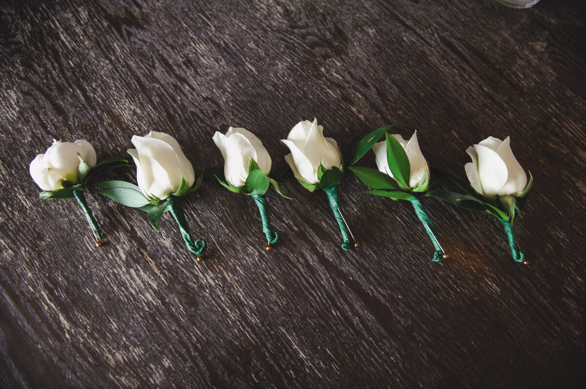 boutonniere_photos