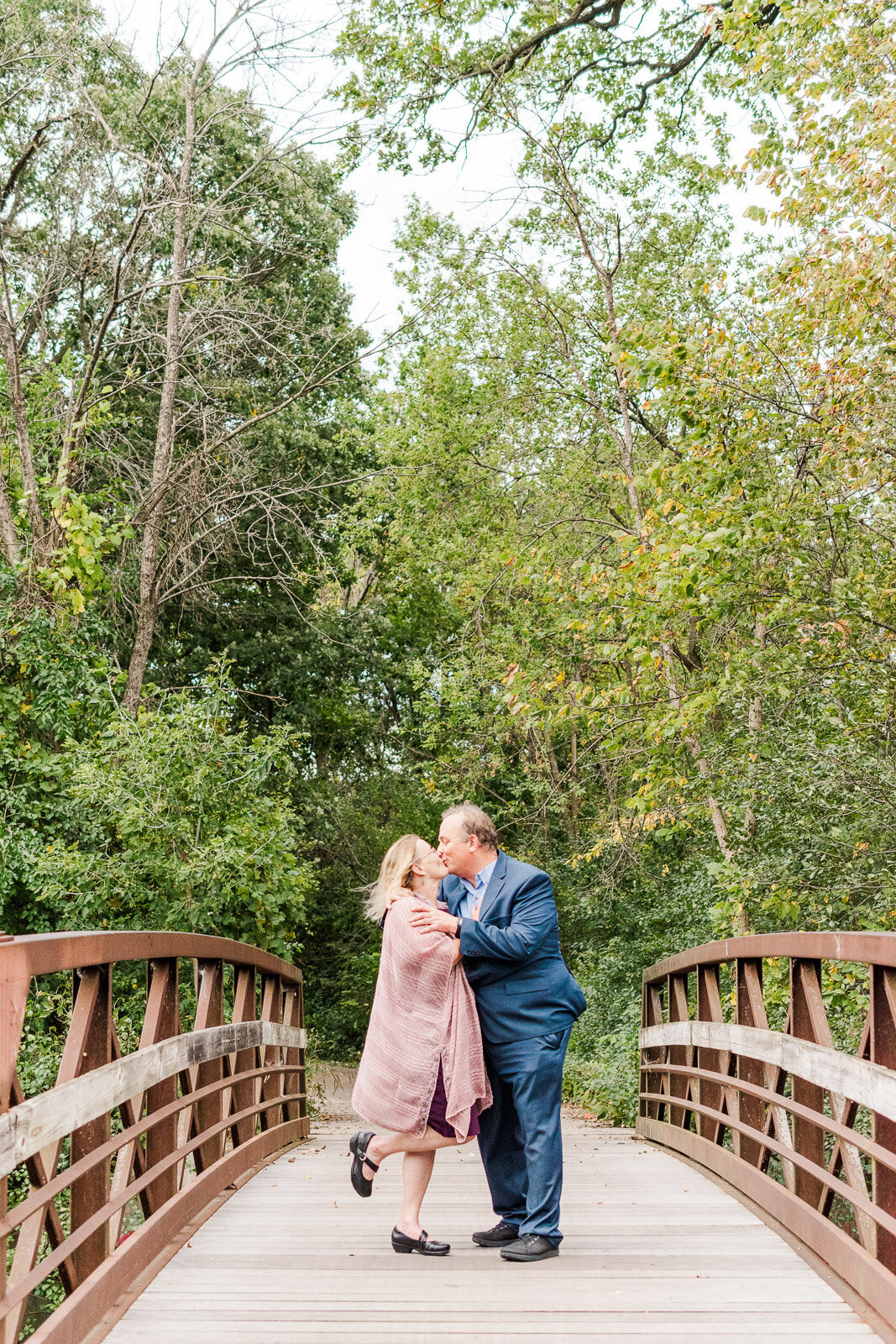 Meredith Mutza photography, Milwaukee based photographer, fall engagement session, fall engagement, engagement photoshoot, wisconsin wedding photographer, wedding photographer, milwaukee couples, milwaukee wisconsin, wisconsin fall engagement, fall couples photos