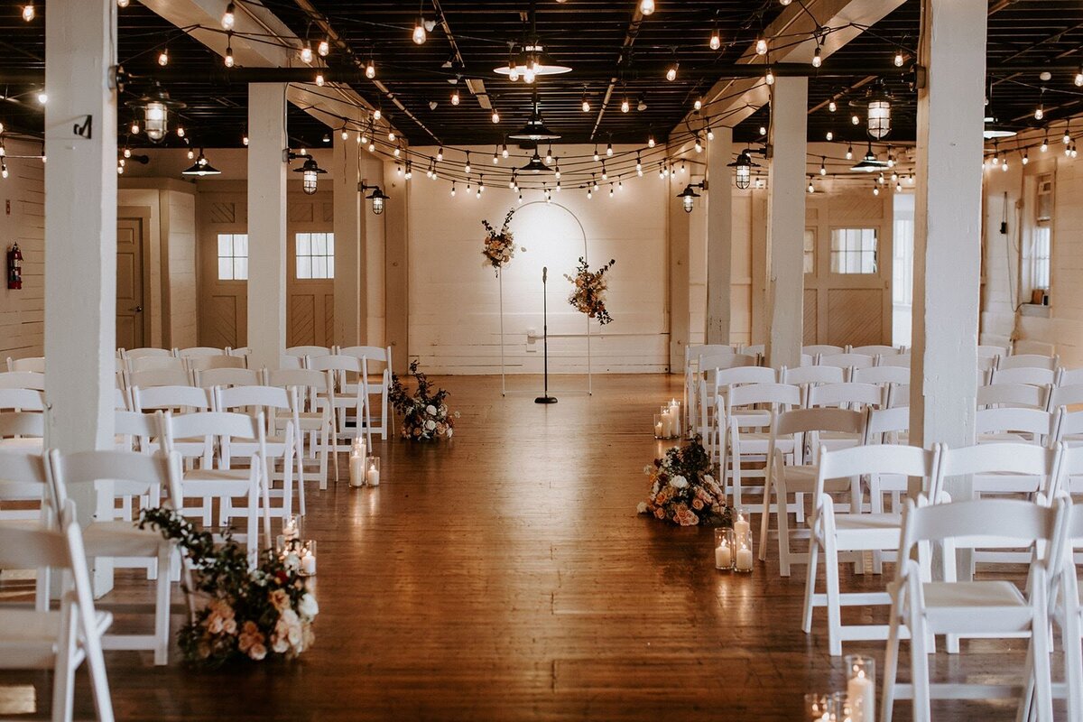 Jessica+Michael-Wedding-Lace-Factory-Essex-COnnecticut-550