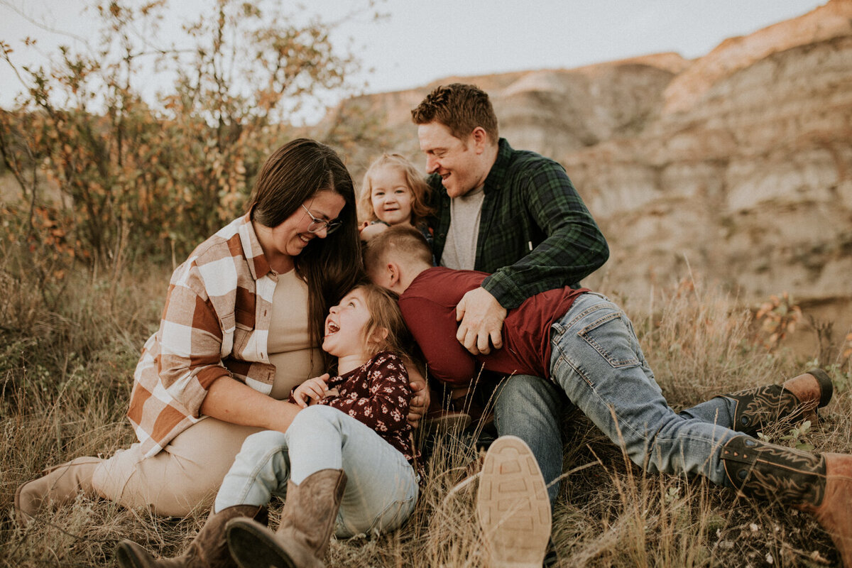 red-deer-central-alberta-family-photographer-01