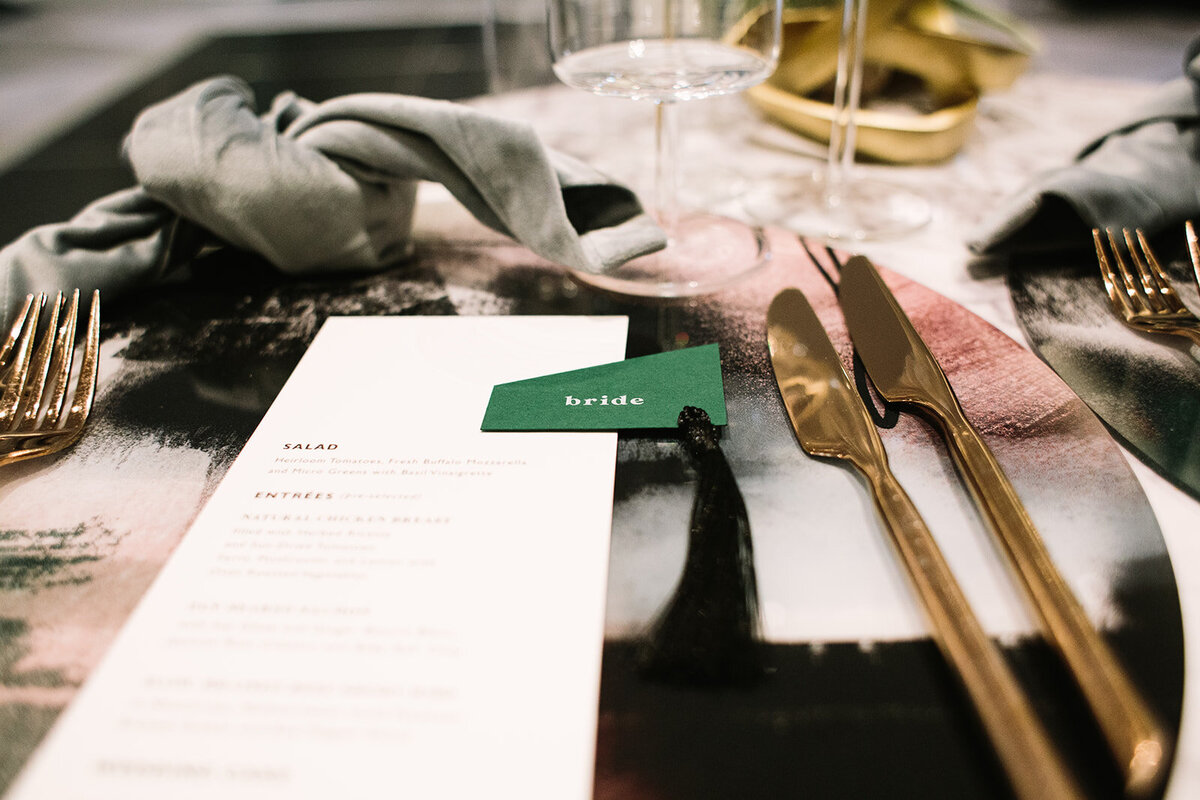 Modern-wedding-menu-brushstroke-tassel-place-setting