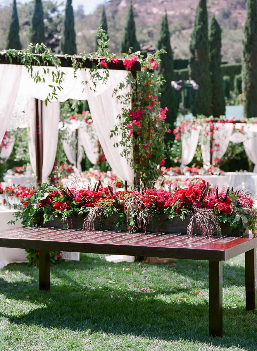 San-Ysidro-ranch-wedding-red-floral-inspiration-thedejaureguis-0101