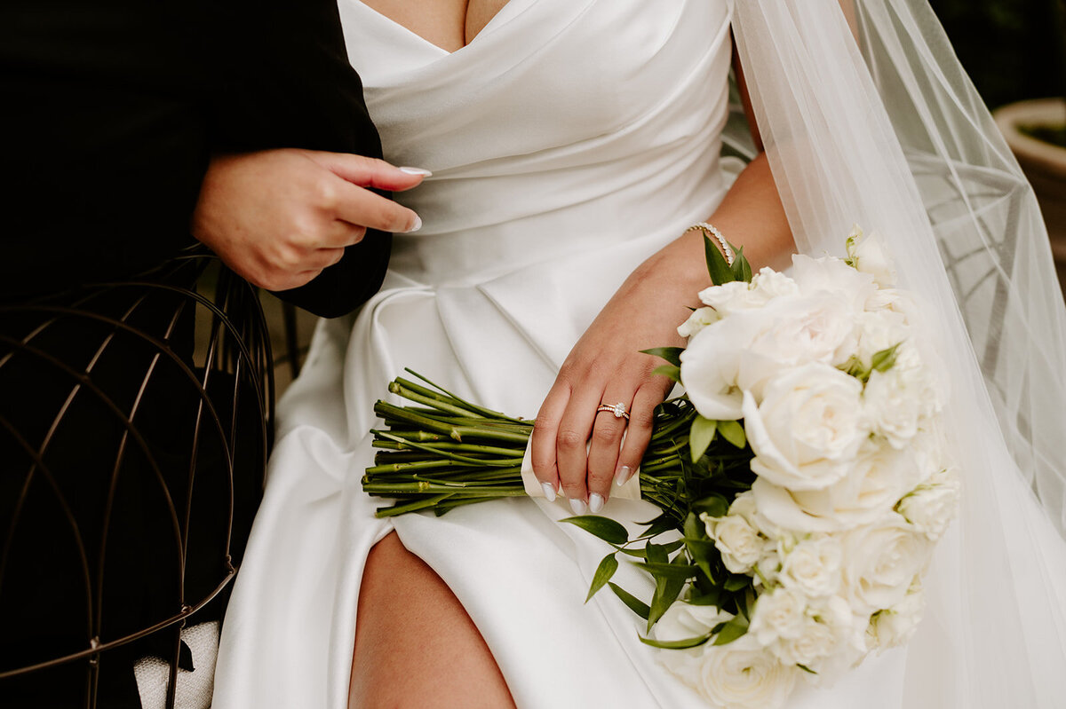 bride and groom in the vault at the teasury venue