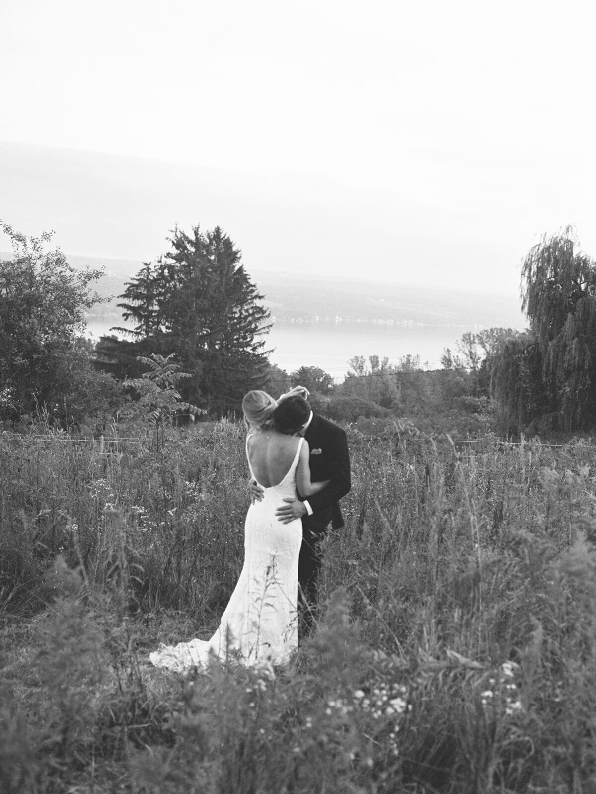 wonder-in-adagio-finger-lakes-wedding-photographer-videographer-48038_12