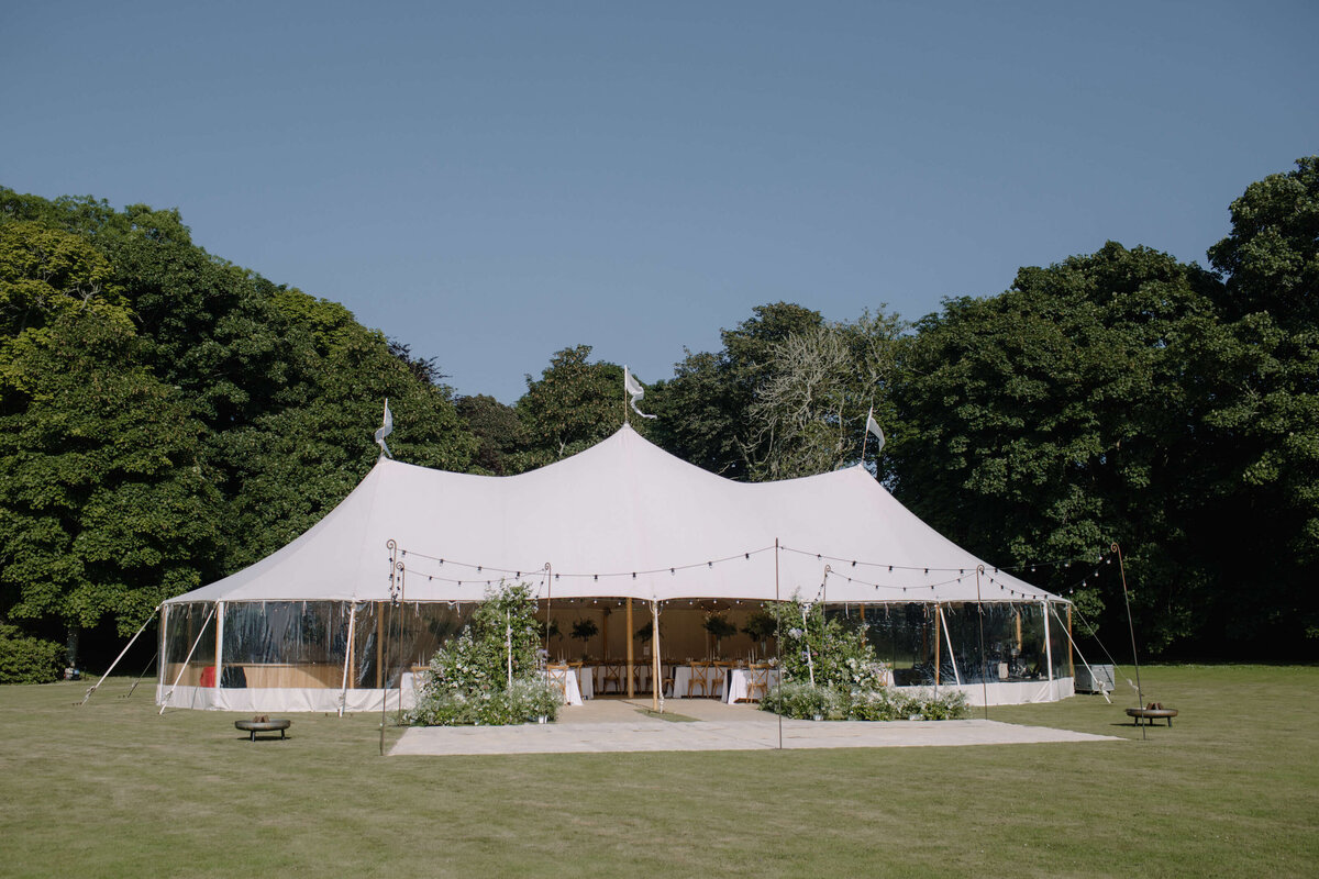 scotland-marquee-wedding-sperry-tent