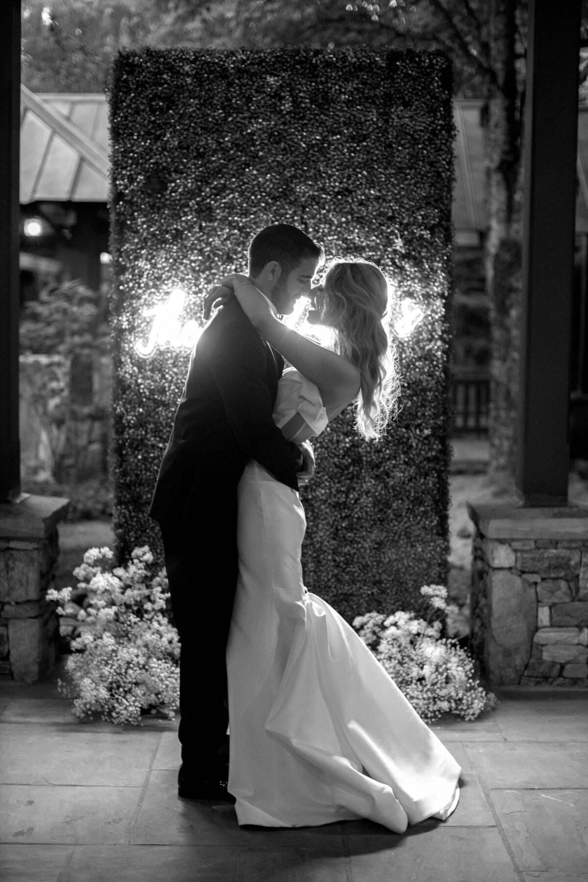 Old-Edwards-Inn-Wedding-148