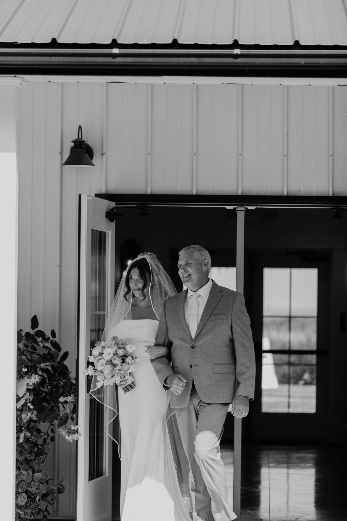 Frances_Floral_Design_Wedding_Flowers_Midwest_Ohio_Indian