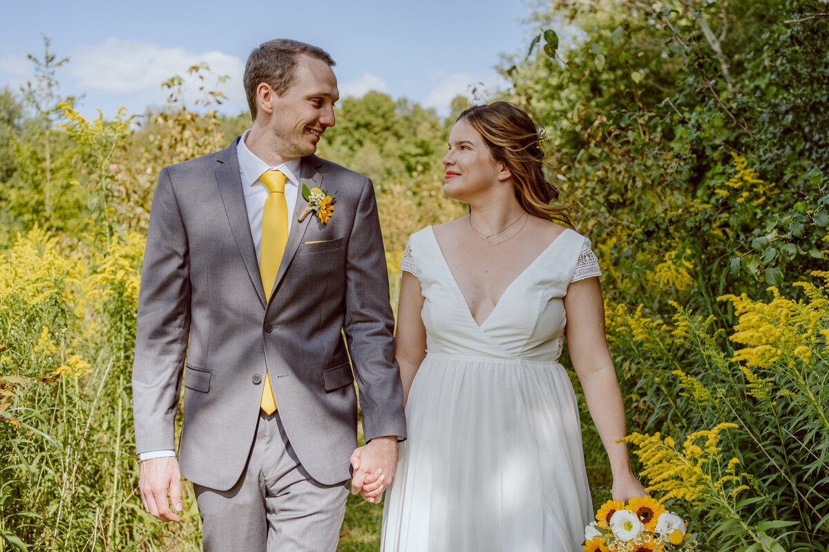 R&J Wedding Flowers by Mapleton Acres5