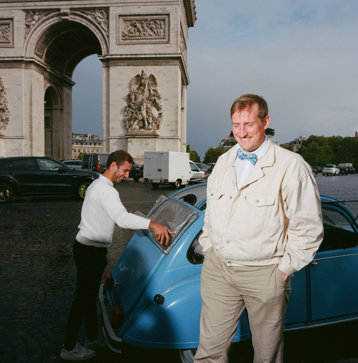 Paris-Elopement-35mm-Film-Briars-Atlas-4508