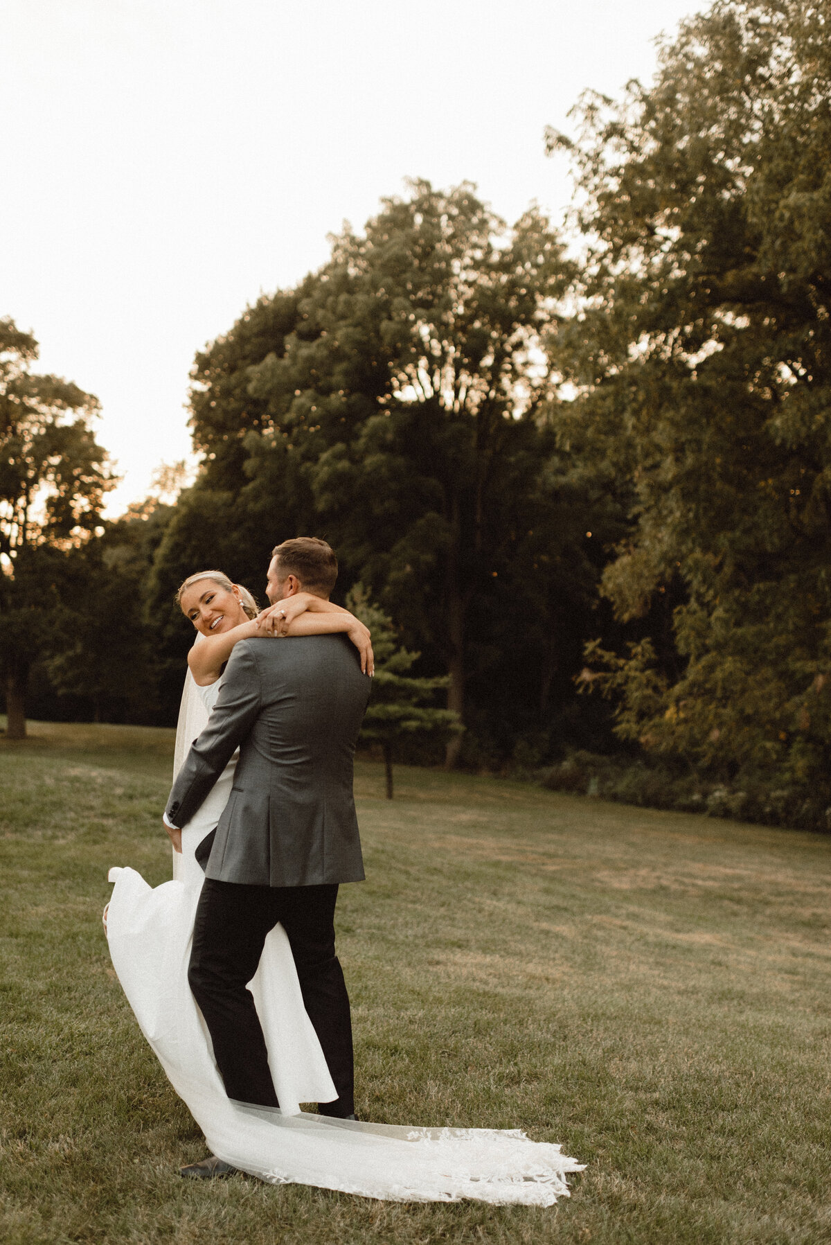 AllieJenningsPhoto-StefJoelWedding-SNEAKPEEKS-159