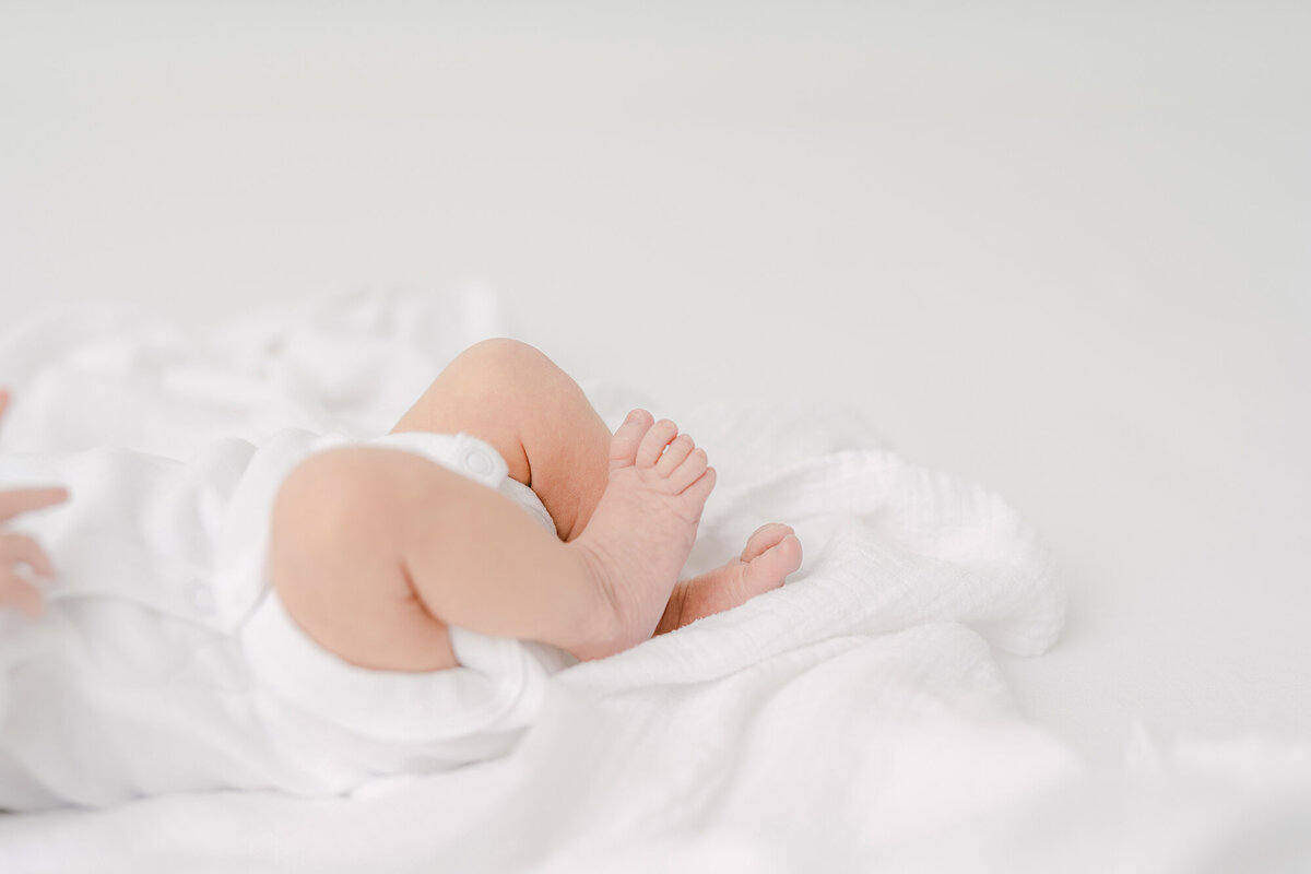 Chelsea AL Newborn Photography (5)