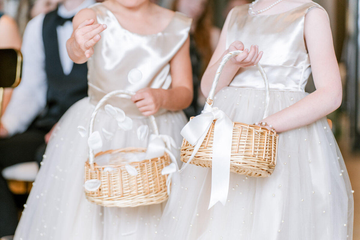0594 Pascale and Nicolas NAC OBorn Room Wedding Downtown_Ottawa_Photography by Emma