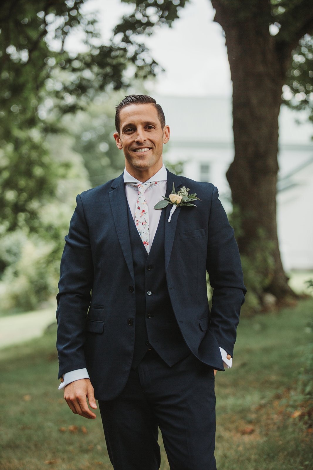 Valley-View-Farm Wedding-Haydenville-MA (7)