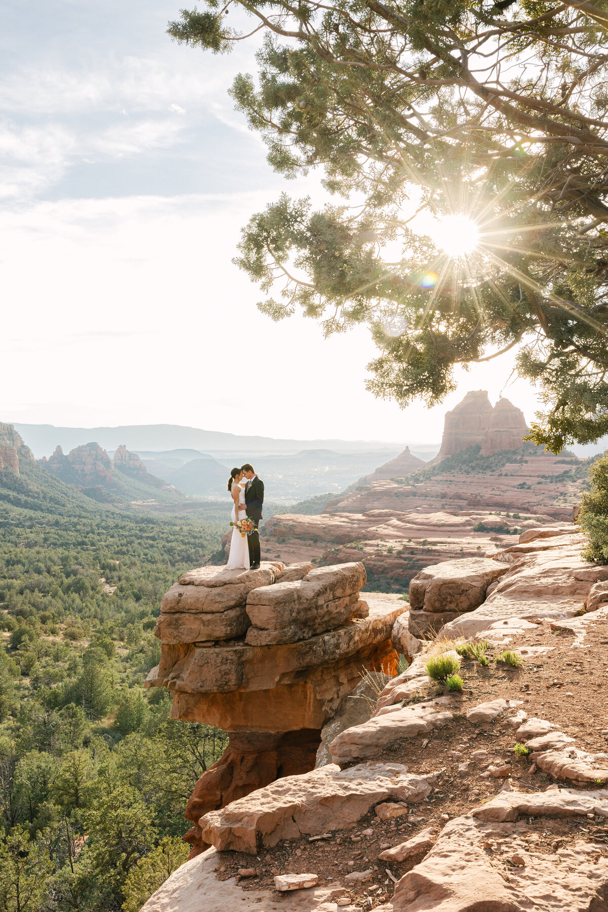 merry-go-round rock elopement