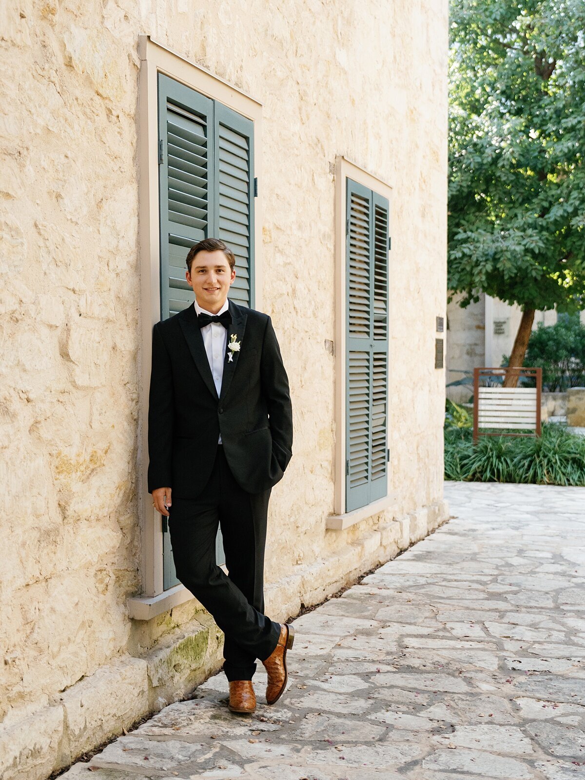 Southwes-School-of-Art-Fall-Wedding-Amy-Odom-Photography_0027