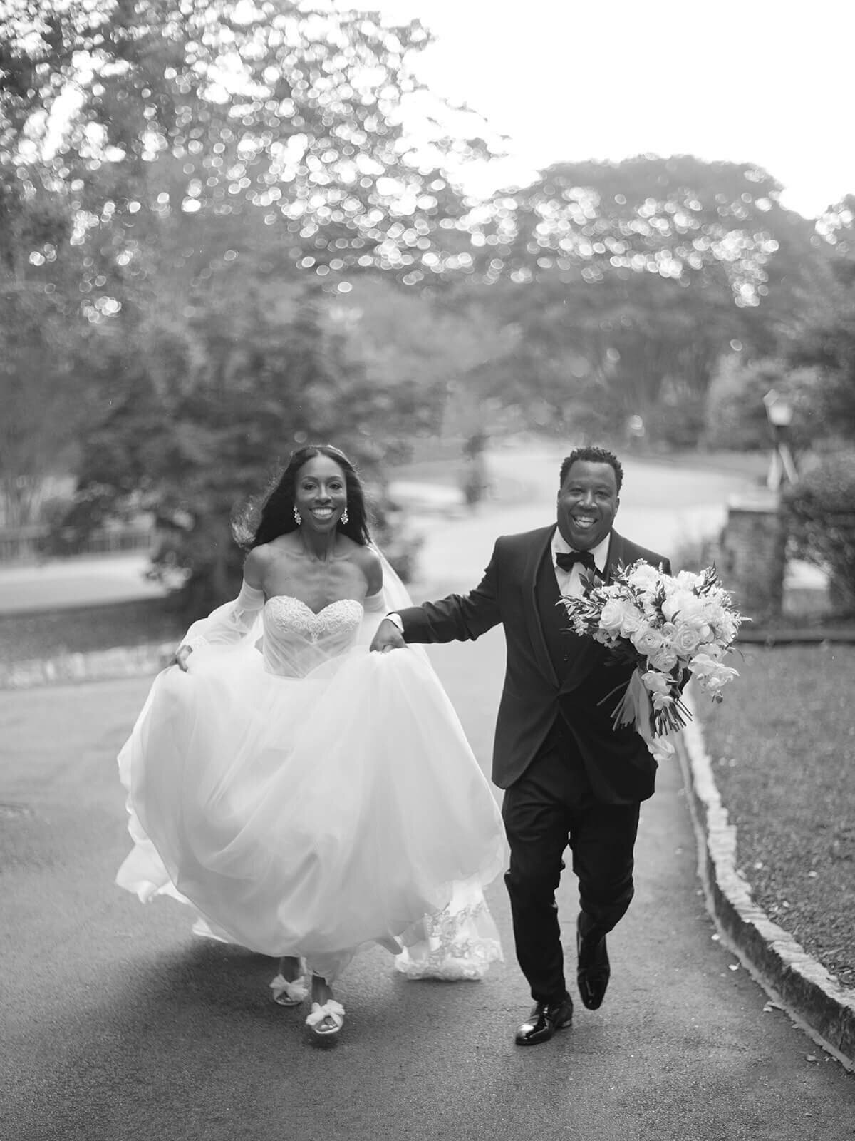 tinted-events-design-and-planning-callanwolde-wedding-planner-elizabeth-austin-photography-18-tintedevents.com