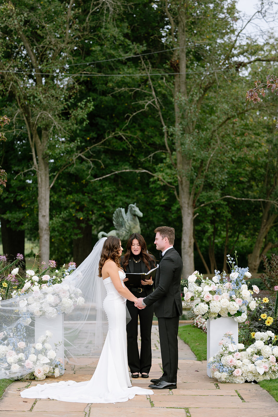 meadow_brook_hall_fall_wedding_loui_photography_michigan_wedding-57