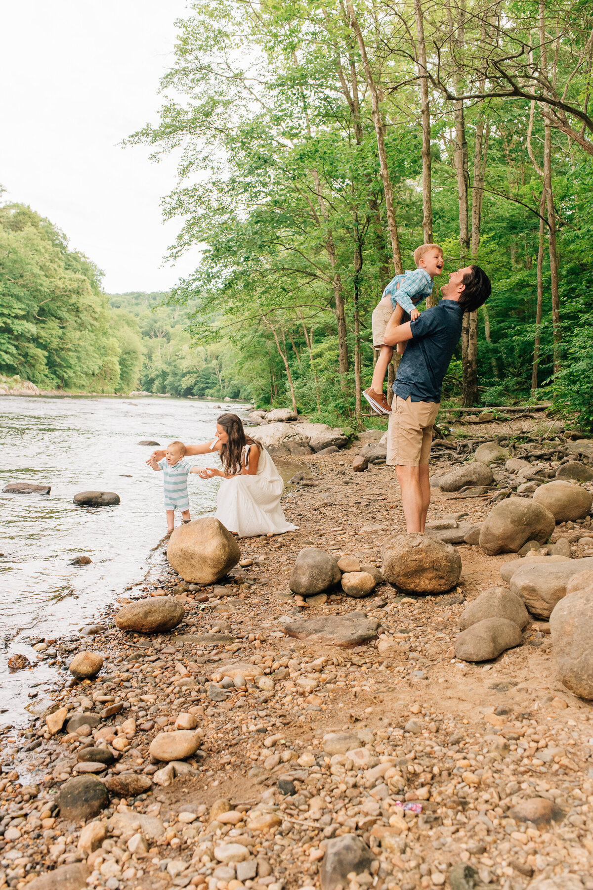 River Mini Session 2025 | Sharon Leger Photography-4