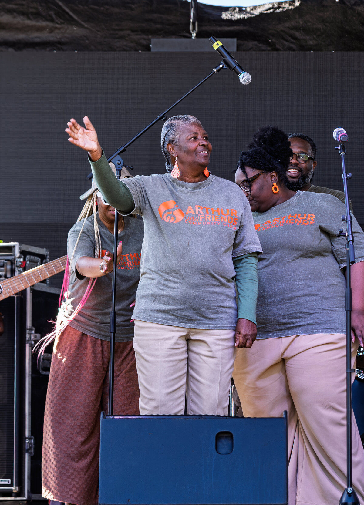 Arthur and Friends Community Choir-38