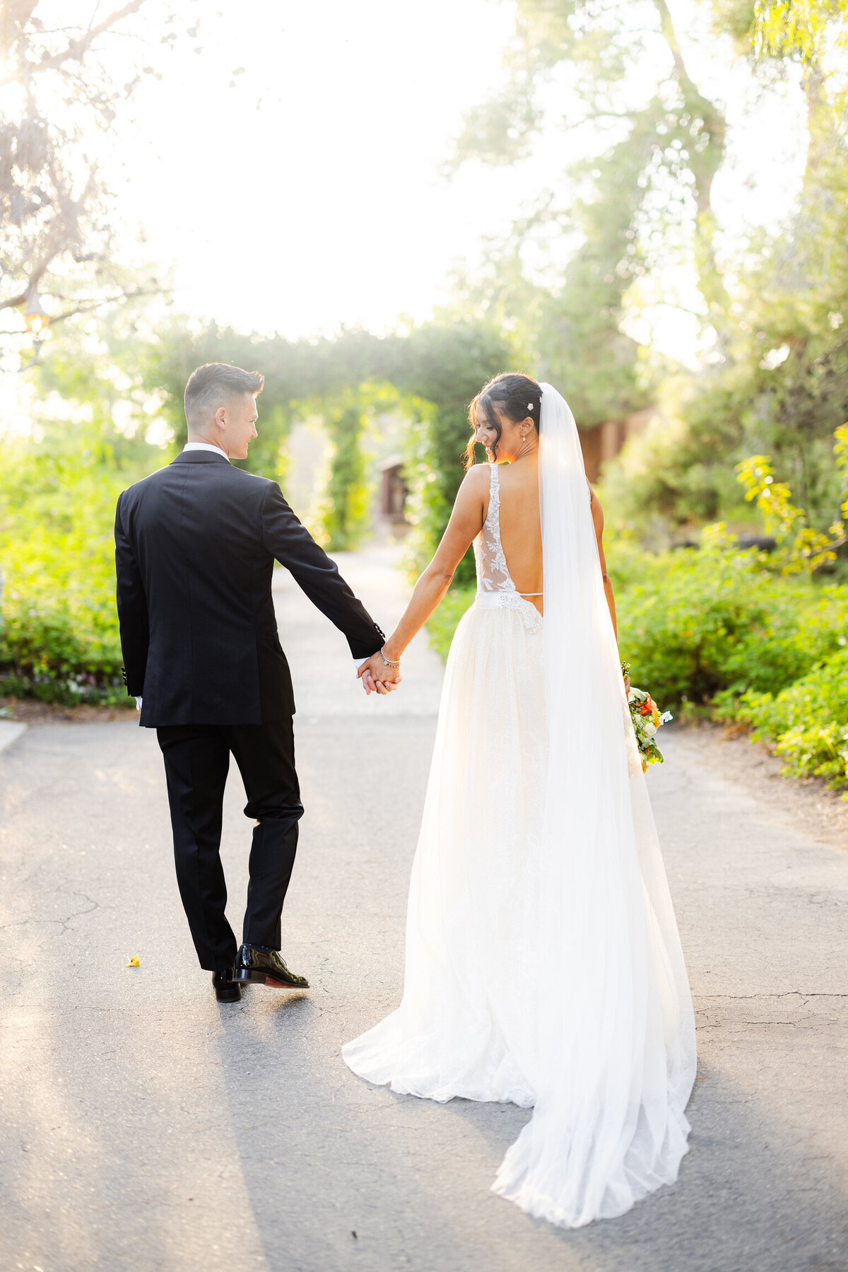 sabrina-trevor-ethereal-gardens-wedding-photos-58