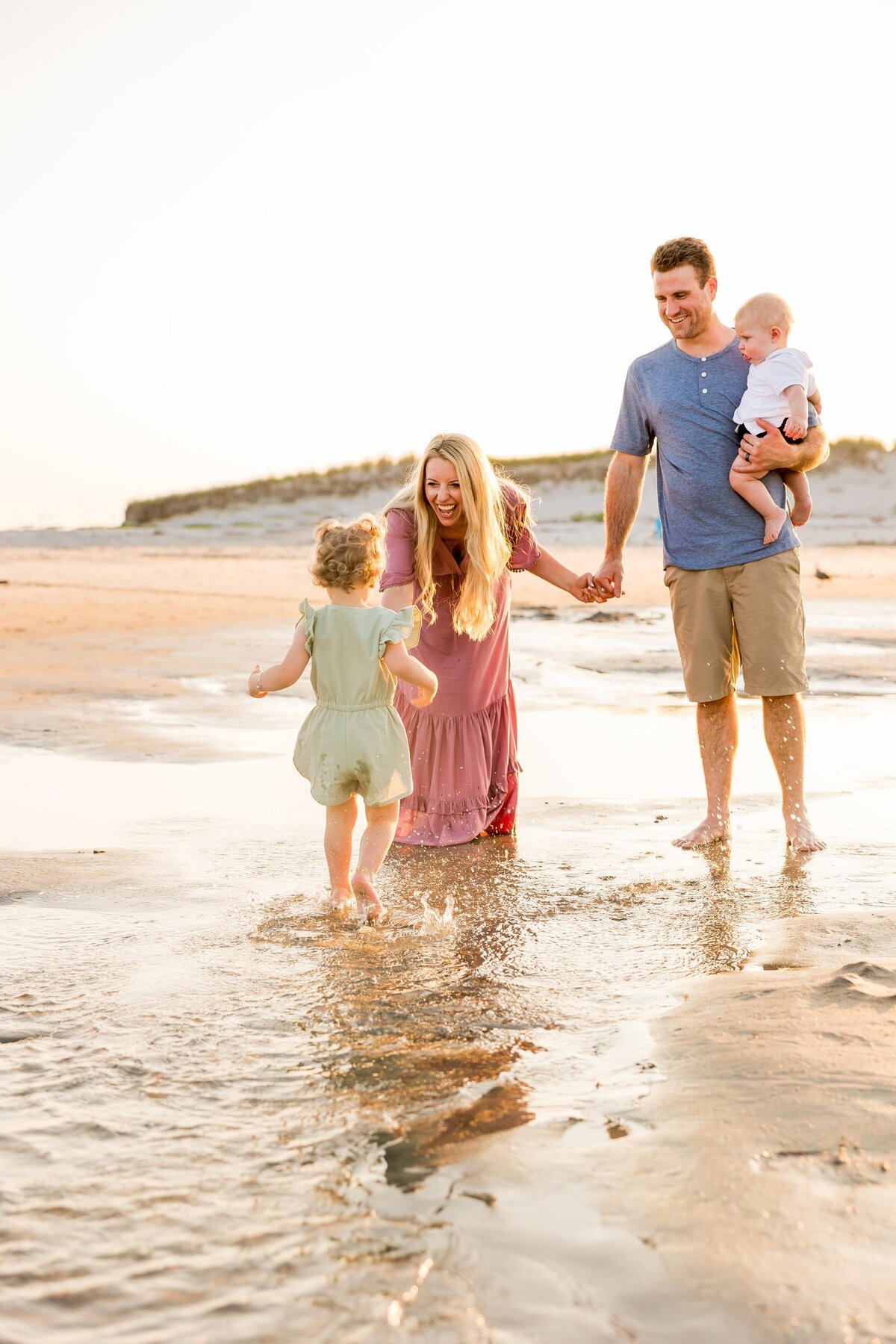summer portraits at the beach Nh seacoast family photographer