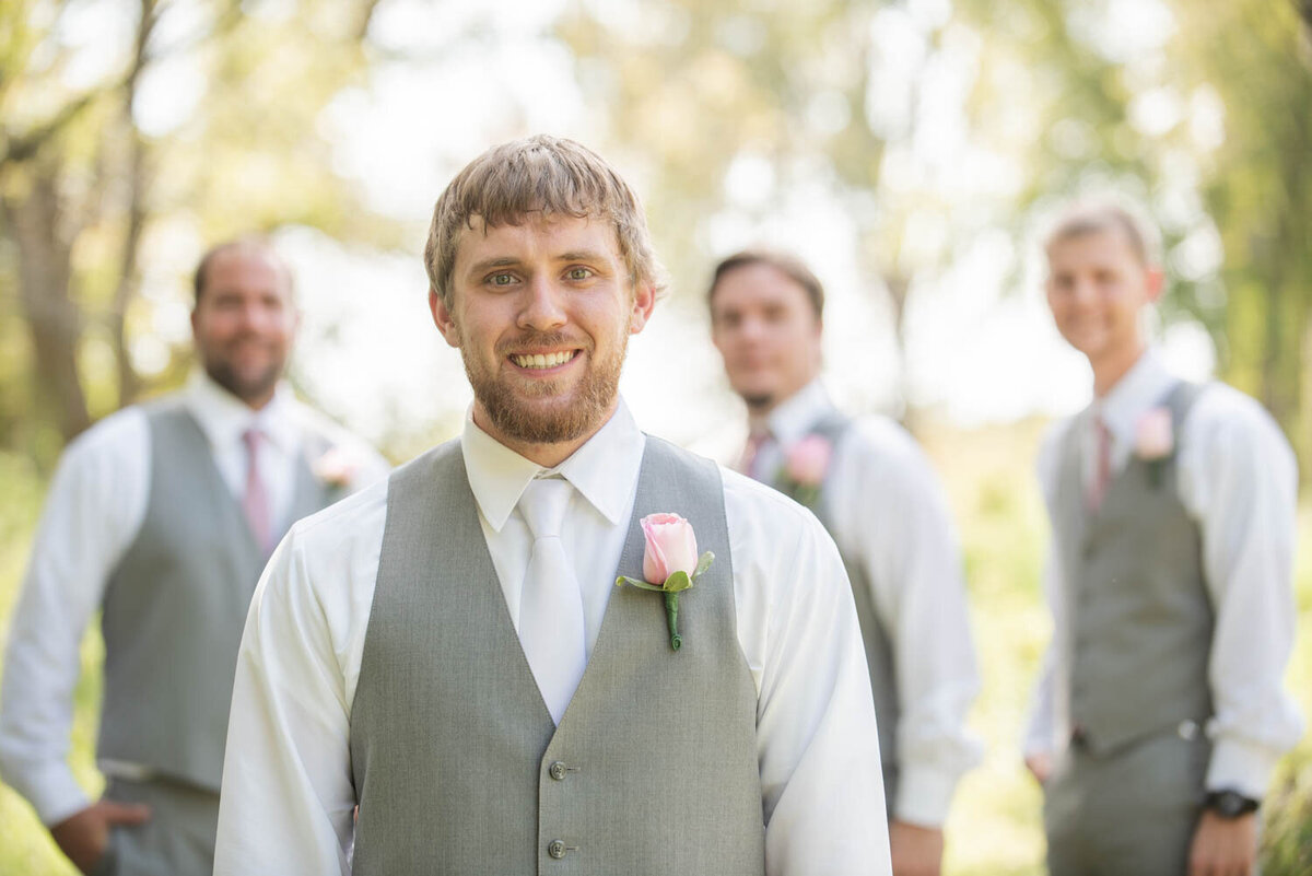 Minnesota Wedding and Engagement Photographer