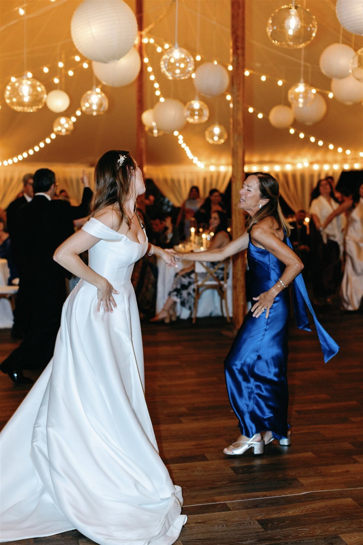 EmilyMartin_Wedding1016
