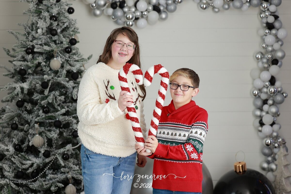 lehigh-valley-photographer-lori-generose-lg-photography-christmas-studio-mini-session-williams-township-pa