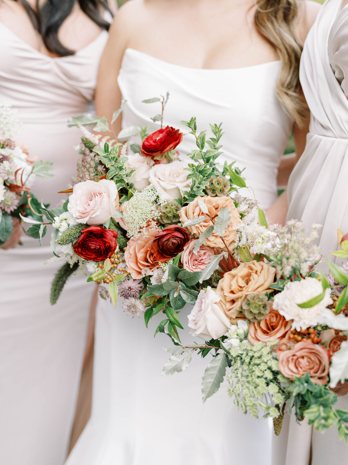 Phoenixville-Foundry-Romantic-Fall-Wedding-Photographer-Wedding-Party-Photos57