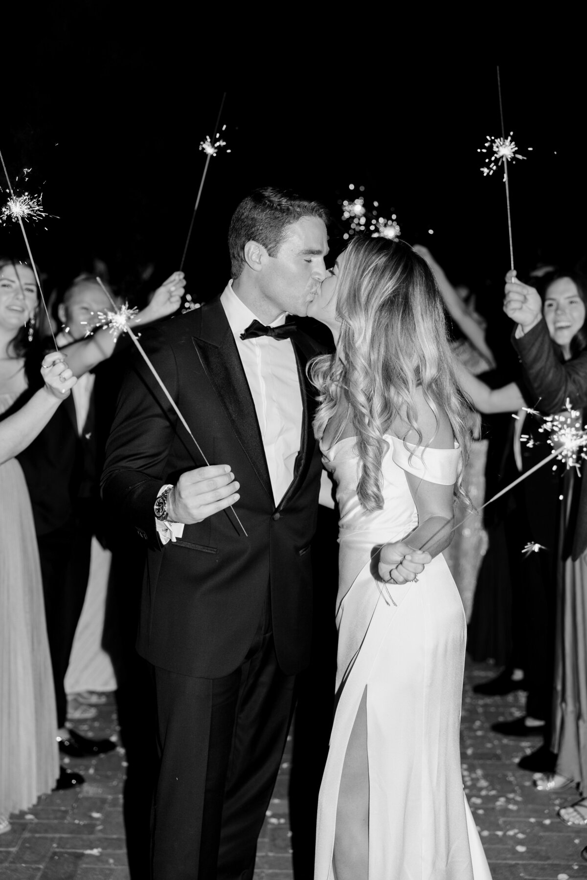Lyra_Cullen_Wedding_Sneak_Peeks-78