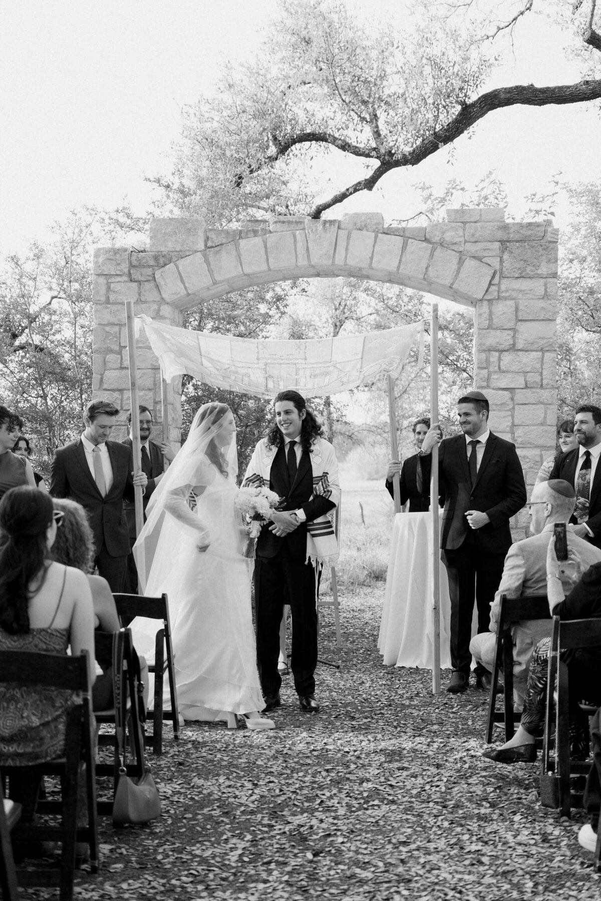 Esme&JacobWeddingPhotos_Previews_AustinWeddingPhotographer_HereafterFilms-42