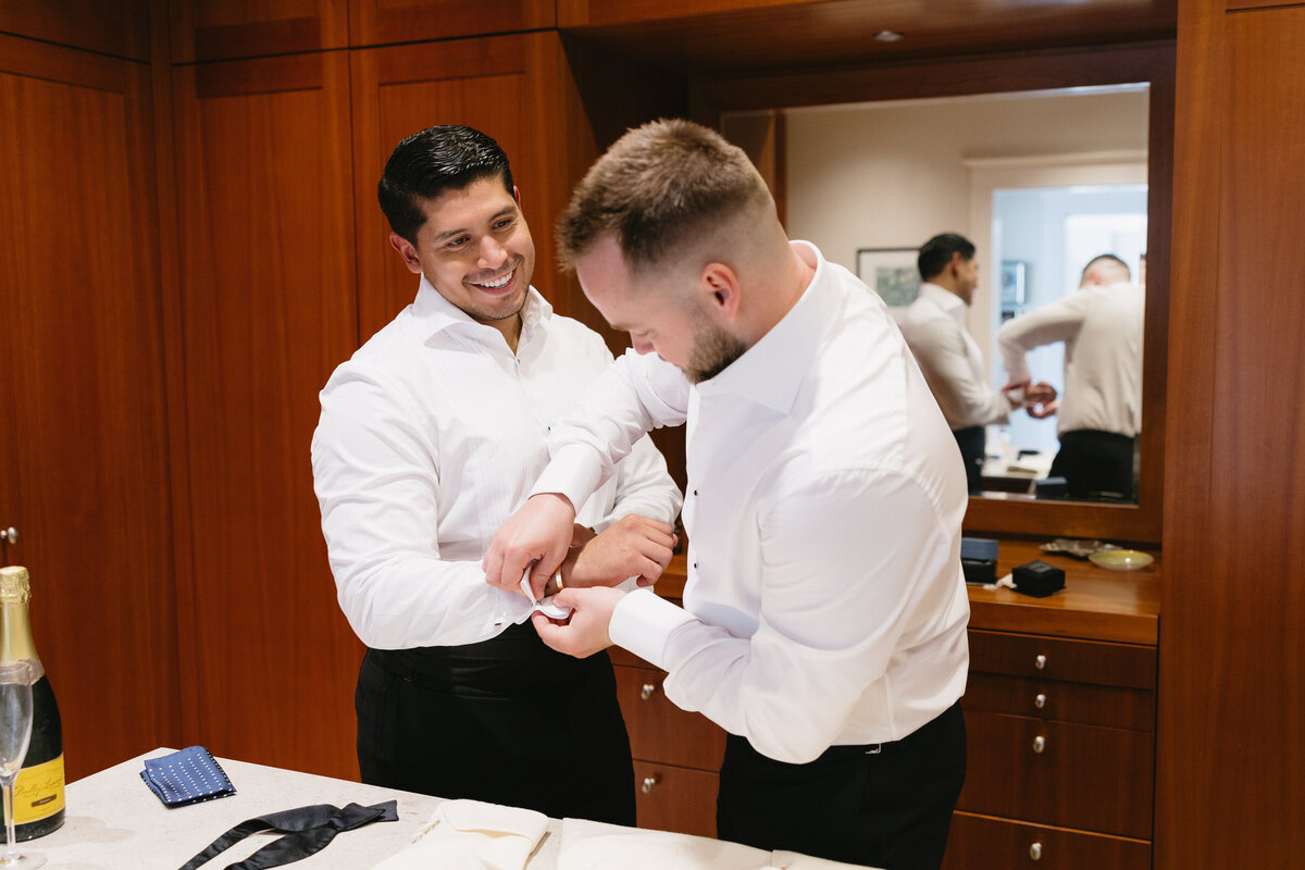 kathryn-mclaren-photo-the-polygon-vancovuer-queer-wedding-30