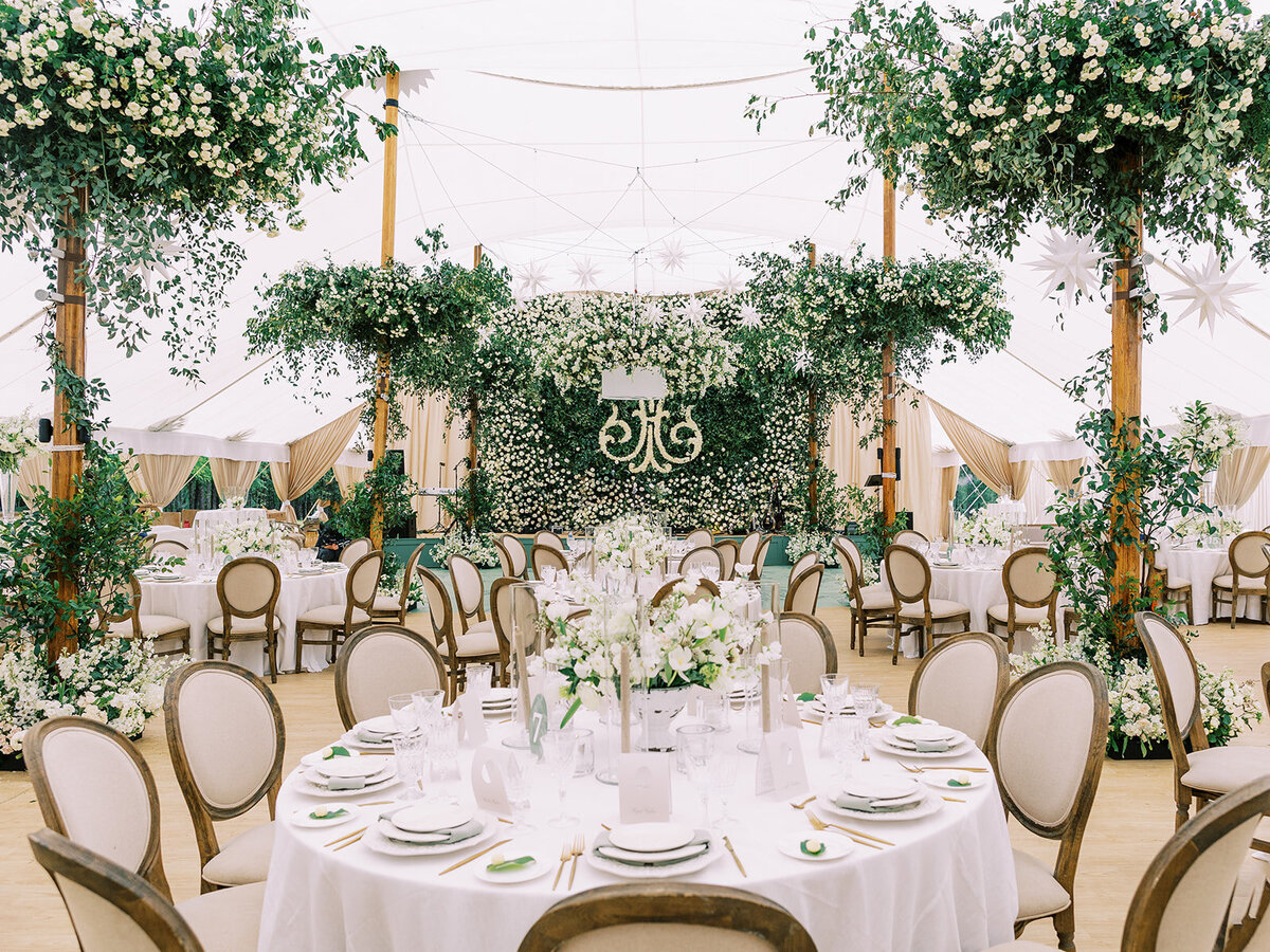 luxury-tented-wedding-reception-floral