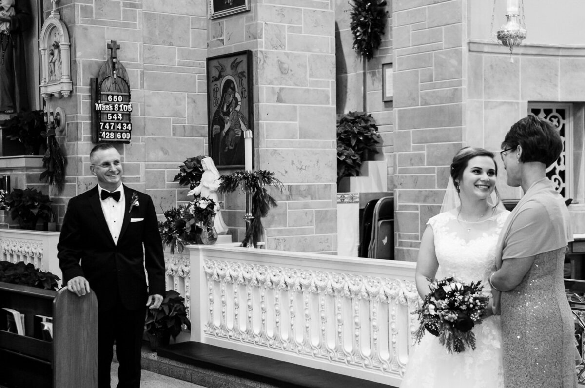 catholic-wedding-winter-indianapolis-indiana-st-johns-indy-22