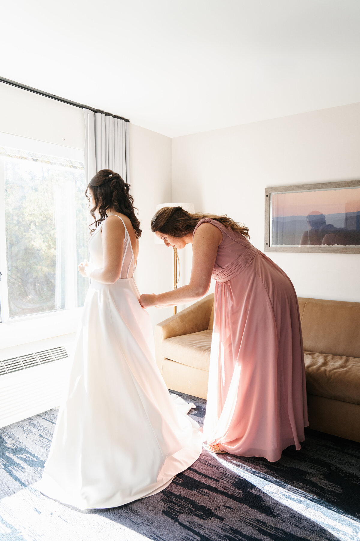 Elegant wedding decor and florals at Waverly Oaks venue