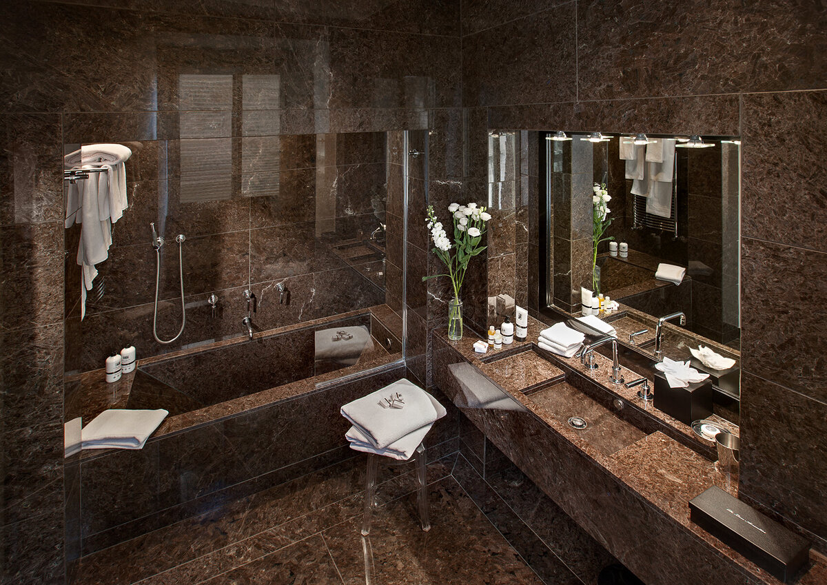 Waterstone - Palazzo Seneca- Norcia - Luxury Boutique Hotel - Suite - Bathroom