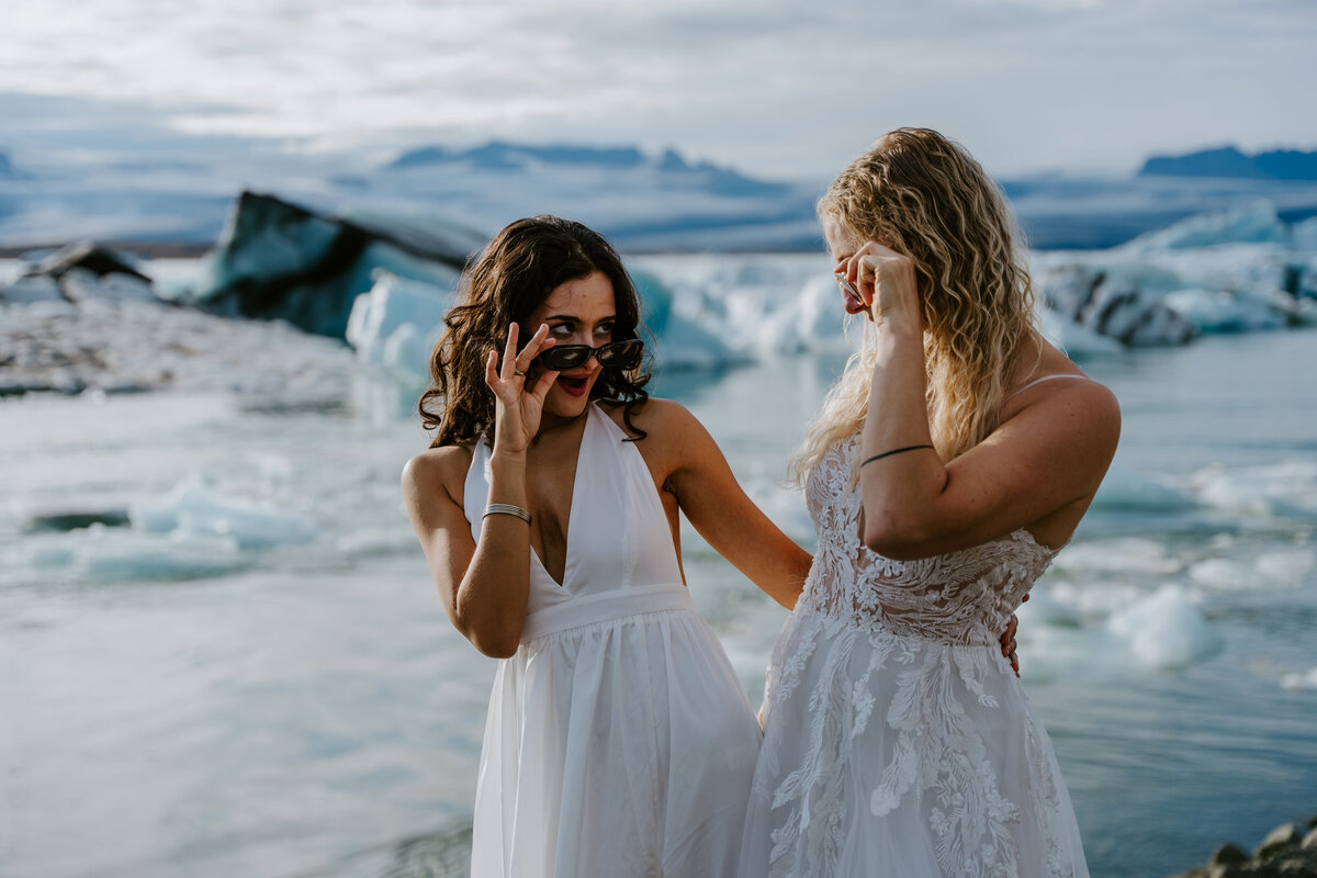 BREIÐAMERKURSANDUR Iceland Elopement