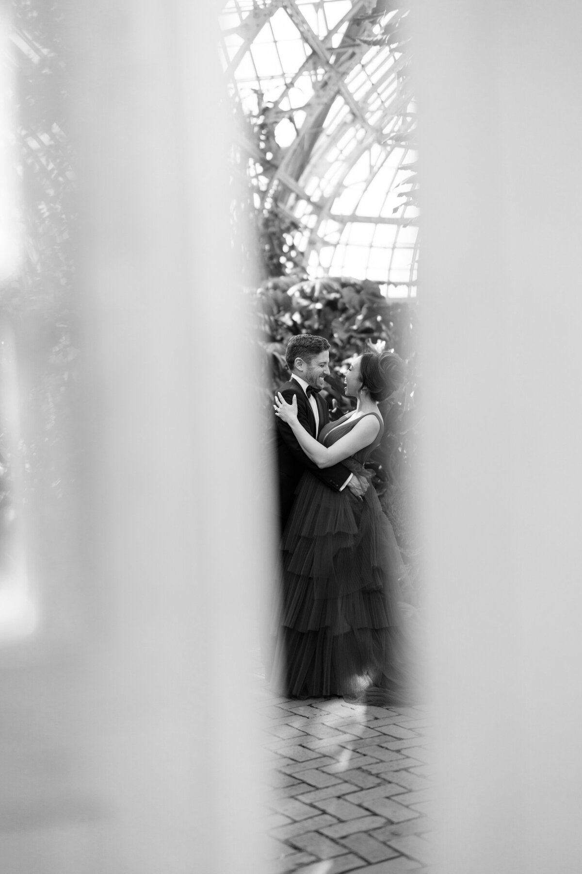 Aspen-Avenue-Chicago-Wedding-Photographer-Grace-and-Ivory-PressRoom-bryjeanartistry-Editorial-tamara-holden-Garfield-Park-Conservatory-ECBG-Cake-FAV-50