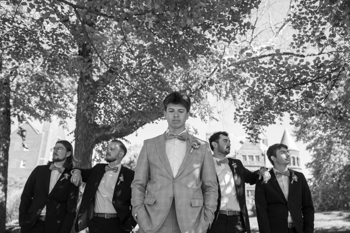 st louis missouri wedding photographer, documentary wedding and elopement photographjer