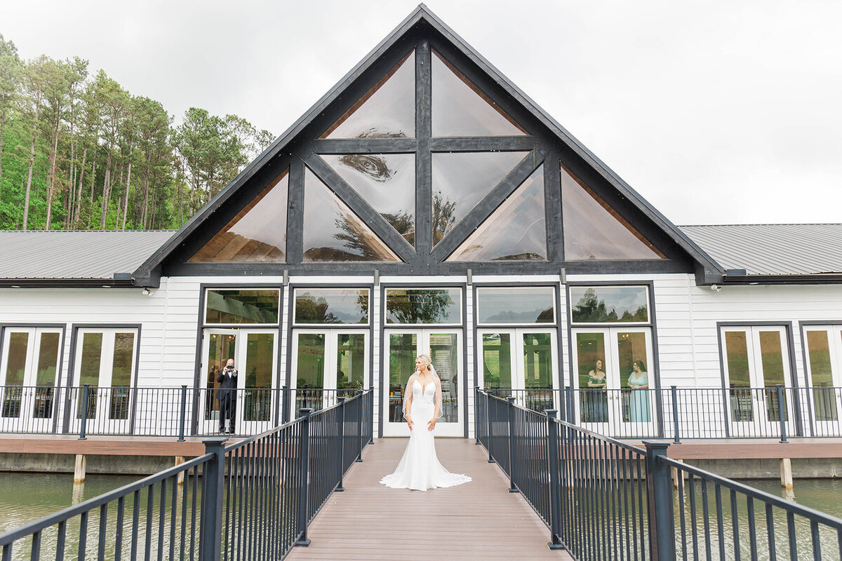 Hix-Wedding-Swan-Lake-Overlook-SNEAKPEEK-42