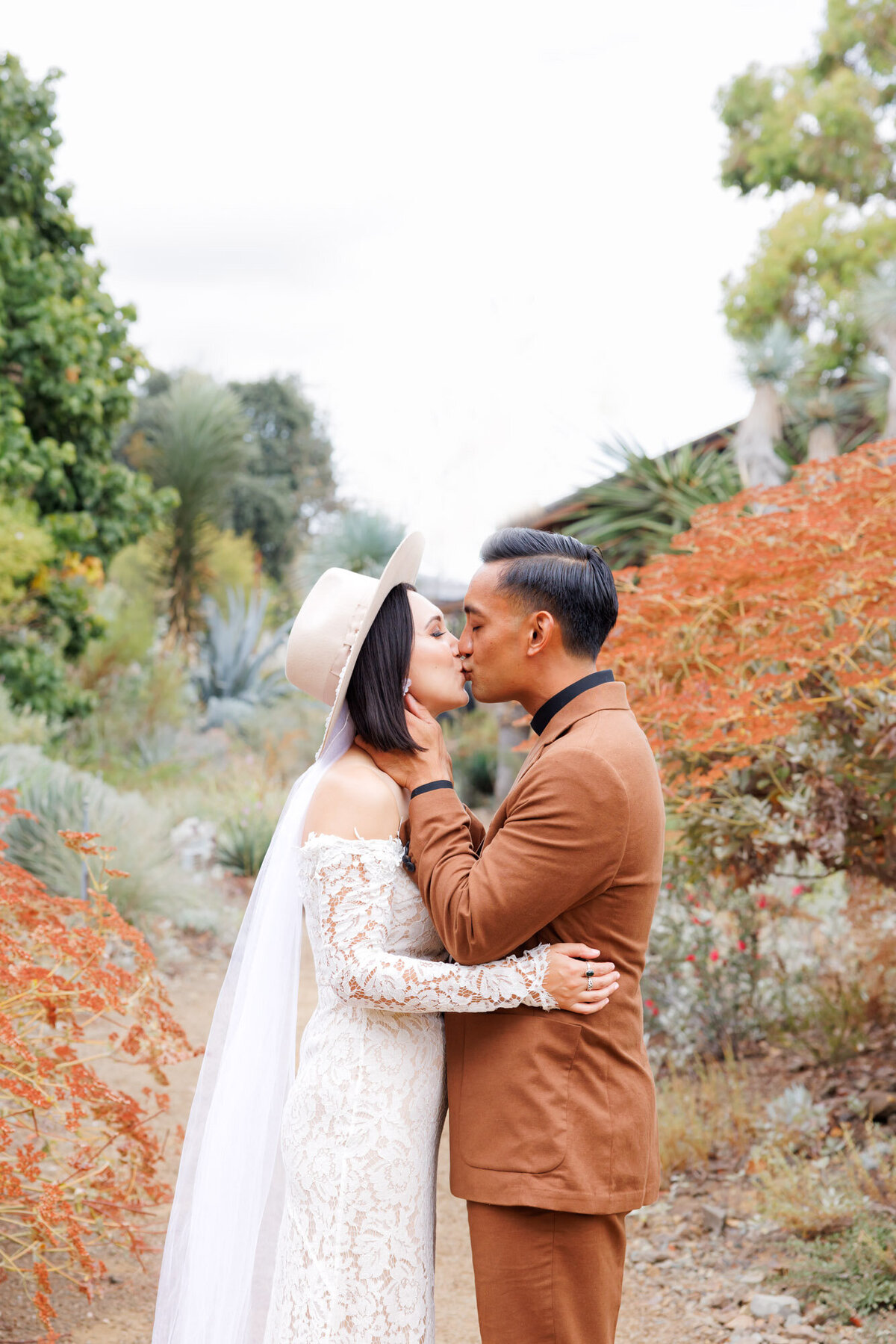 Tawny + Henson-Wedding-Ruth Bancroft Garden-Walnut Creek-San Francisco Wedding Photographer-Emily Pillon Photography-S-093023-30