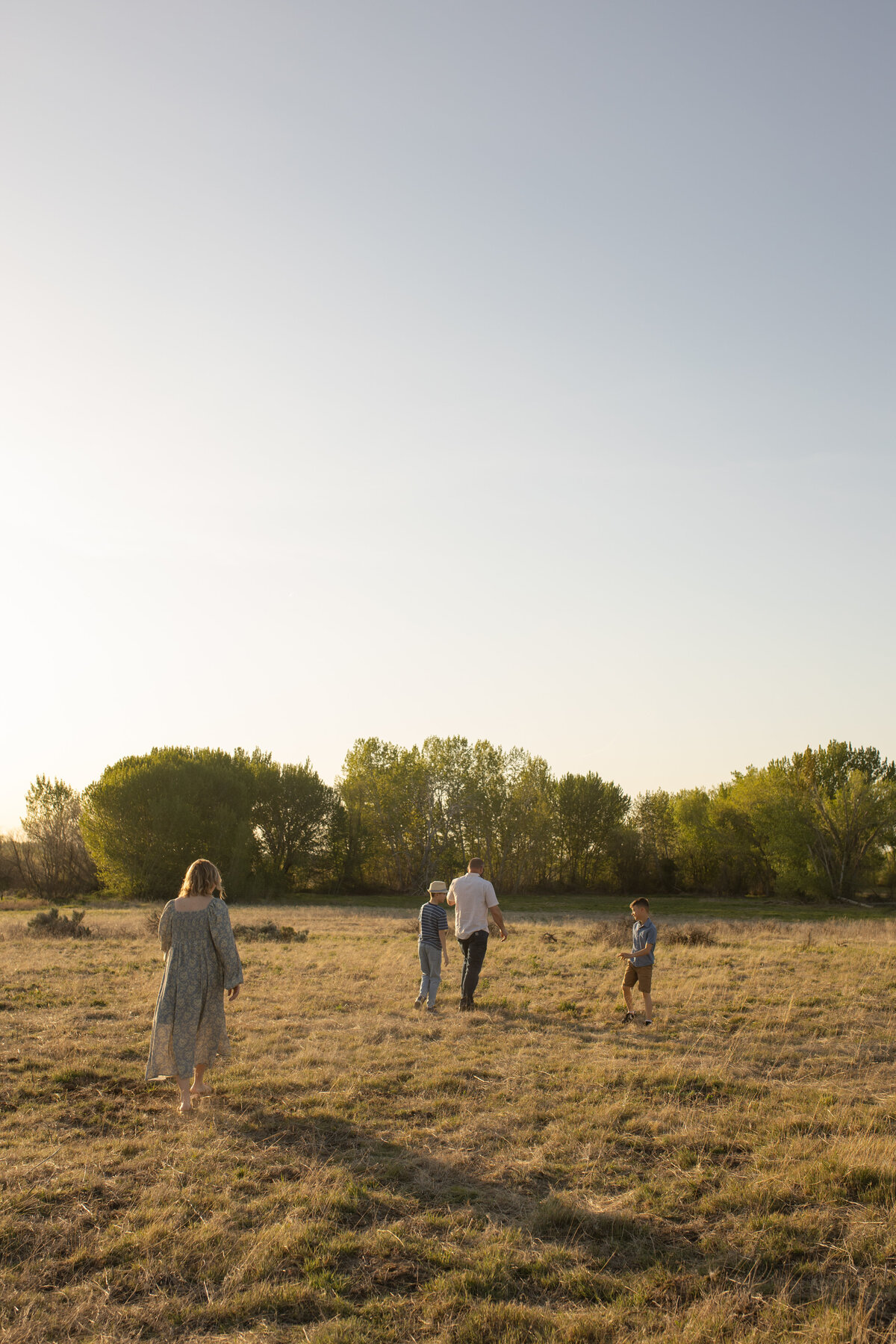 robinson.2025family-photos-boise-idaho-garden-summer-katie-longwill-photo53