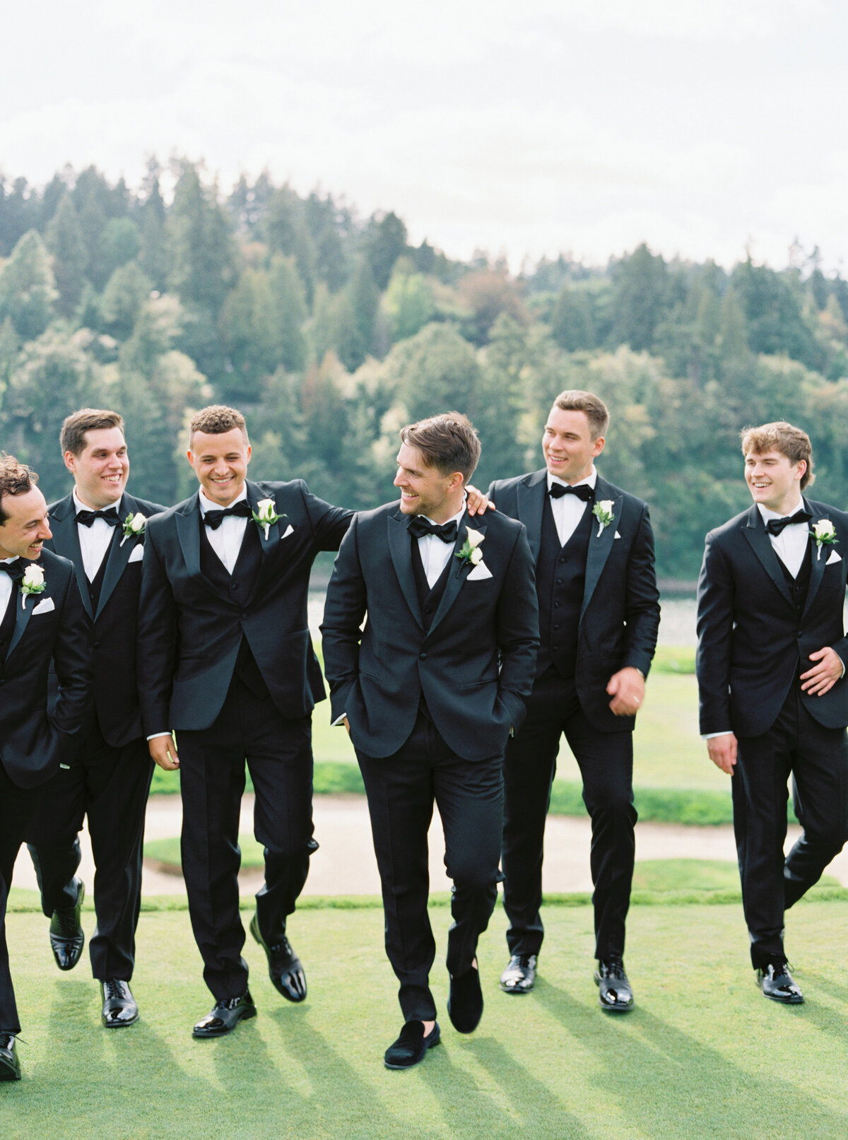 waverley-country-club-wedding-by-top-portland-photographers-the-tenneys-18